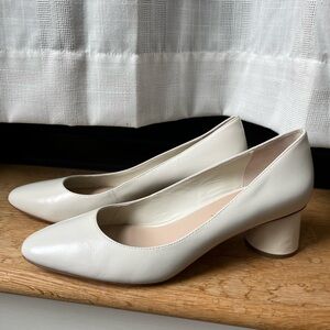 White loeffler Randall heel
